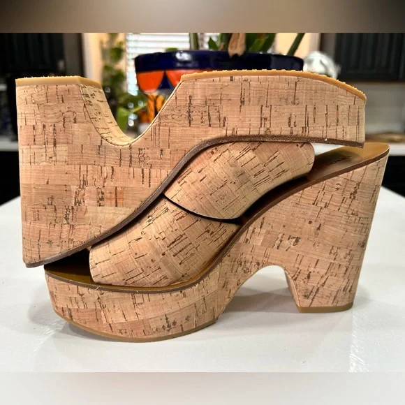 Veronica Beard Tan Cork Mules with Square Toe and Minimalist Design , Size 9.5 - Picture 5 of 8